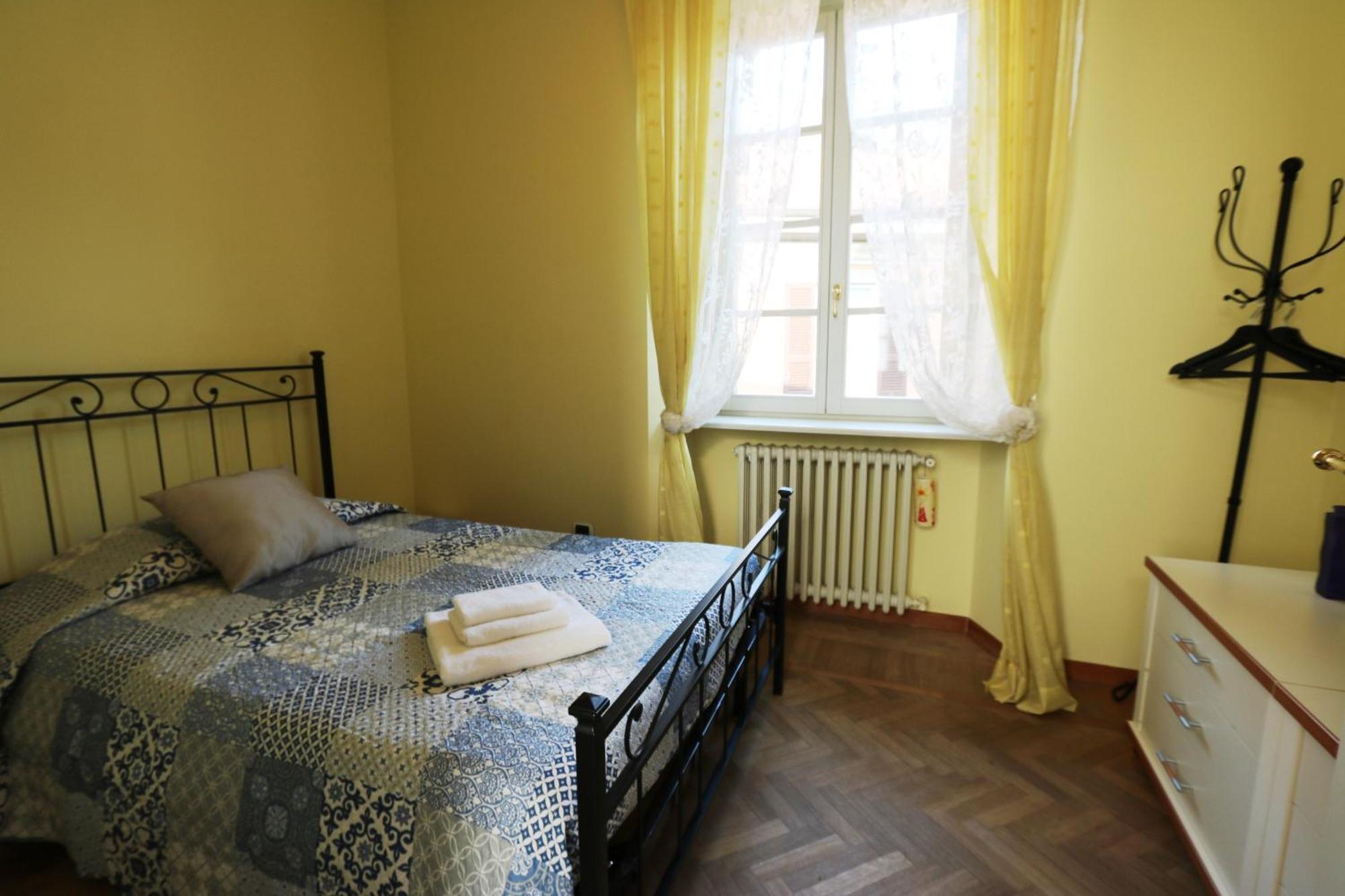 Ancient Courtyard Bonanomi 2 Bedroom Apartment Como Exterior foto